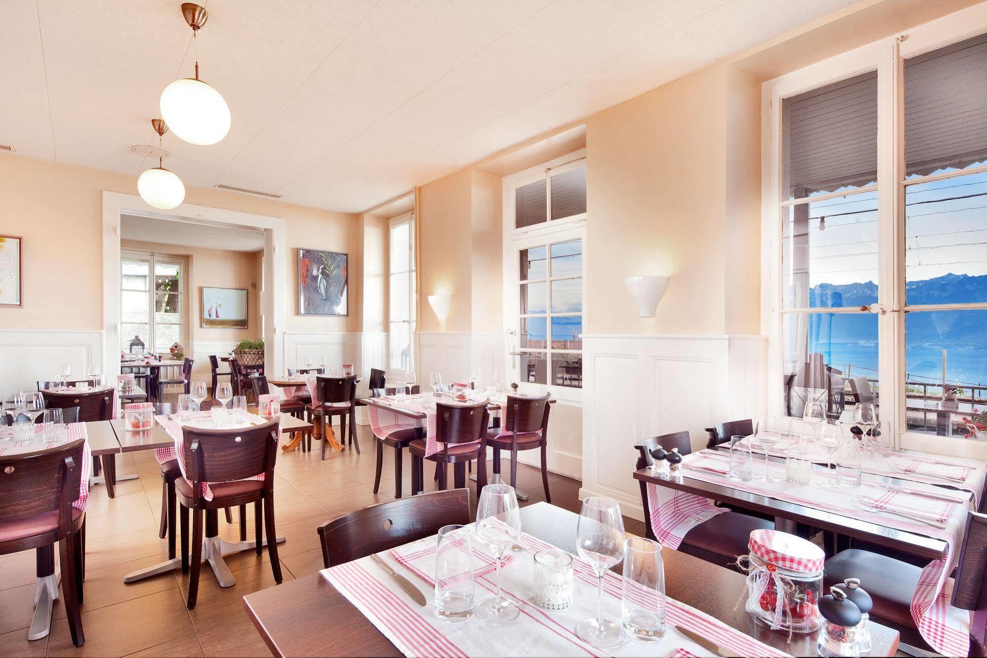 Auberge De La Gare Grandvaux Zewnętrze zdjęcie