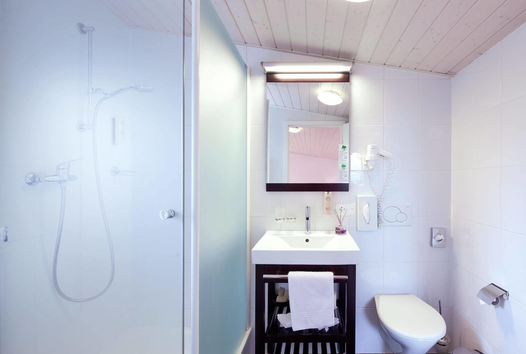 Auberge De La Gare Grandvaux Zewnętrze zdjęcie